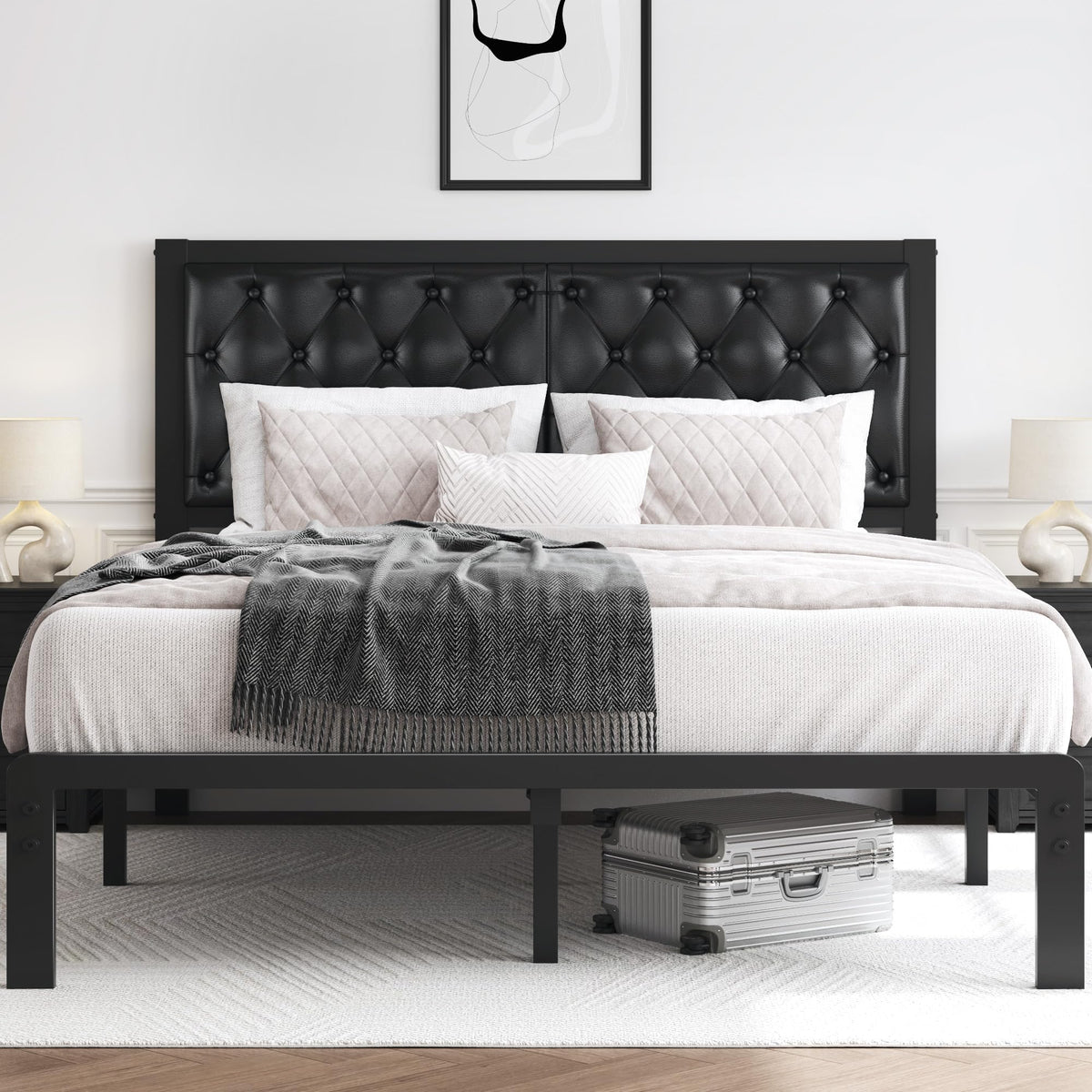 Queen Upholstered Button Tufted Bed Frame with Storage Y9102