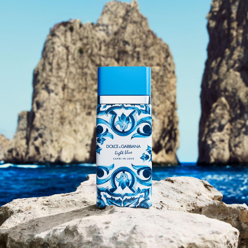 Light Blue Eau De Toilette Spray Z851