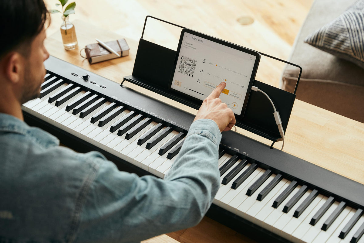 88-Key Scaled Hammer Action Digital Piano O43146