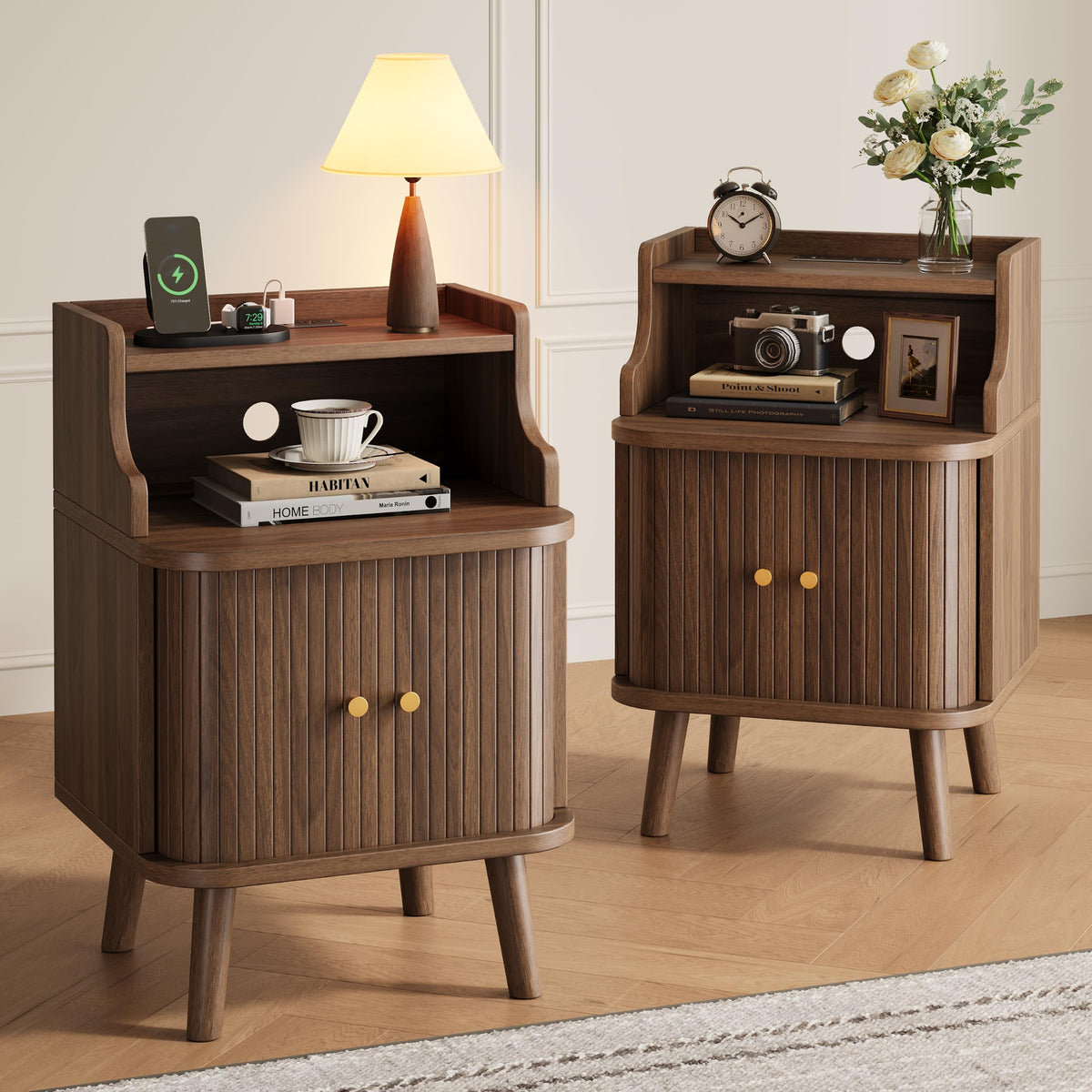 Mid Century Modern Nightstand Set of 2 with Charging Station G44276
