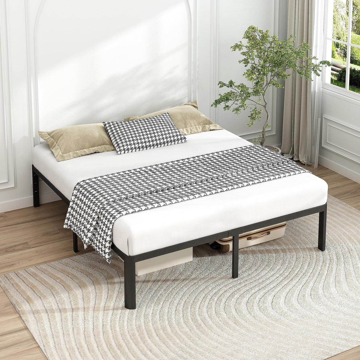 14 Inch Queen Size Black Metal Platform Bed Frame Q146959